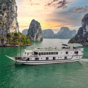 Tour Du Thuyền Hạ Long 3 Sao Sunlight 3 Ngày 2 Đêm
