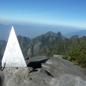 Tour Du Lịch Sapa 4 Đêm 3 Ngày Ngủ 2 Đêm Khách Sạn – Chinh Phục Fansipan